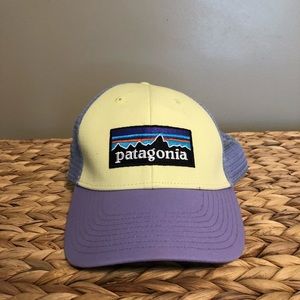 Women’s Patagonia snap back hat